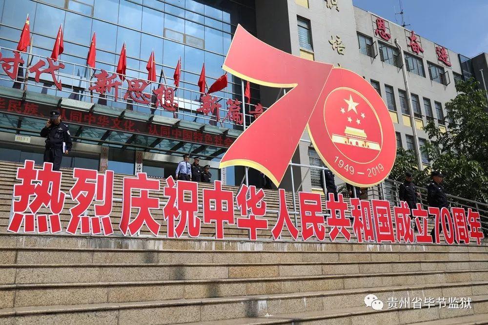 “沉浸式”体验新疆巴格吉格代村新春大集