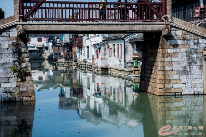 地球自转速度正在变慢，如果地球突然停止自转，会发生什么事呢？游戏画面